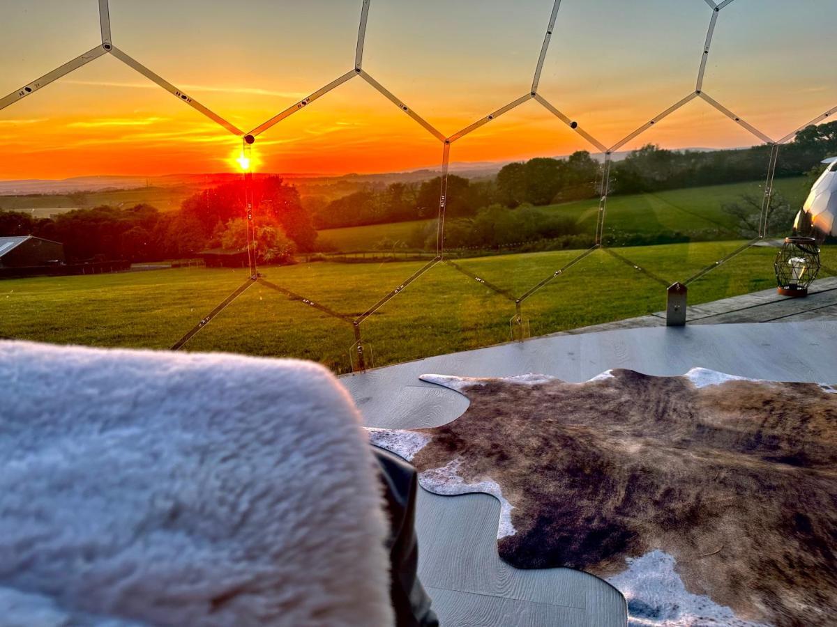 Deerstone Glamping-Boulsworth Hill Dome Hot Tub Hotel Earby Exterior foto